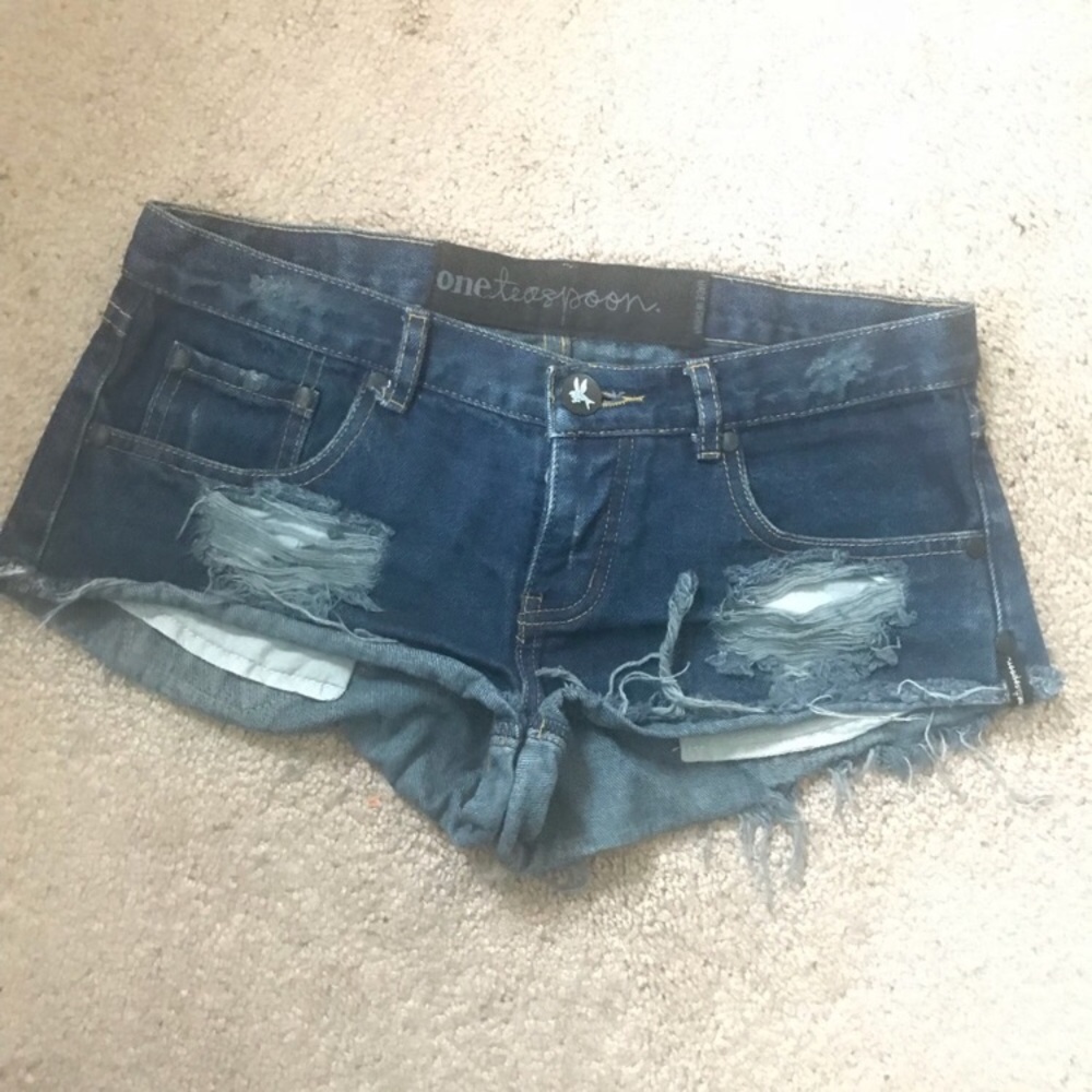One Teaspoon Shorts 8/26